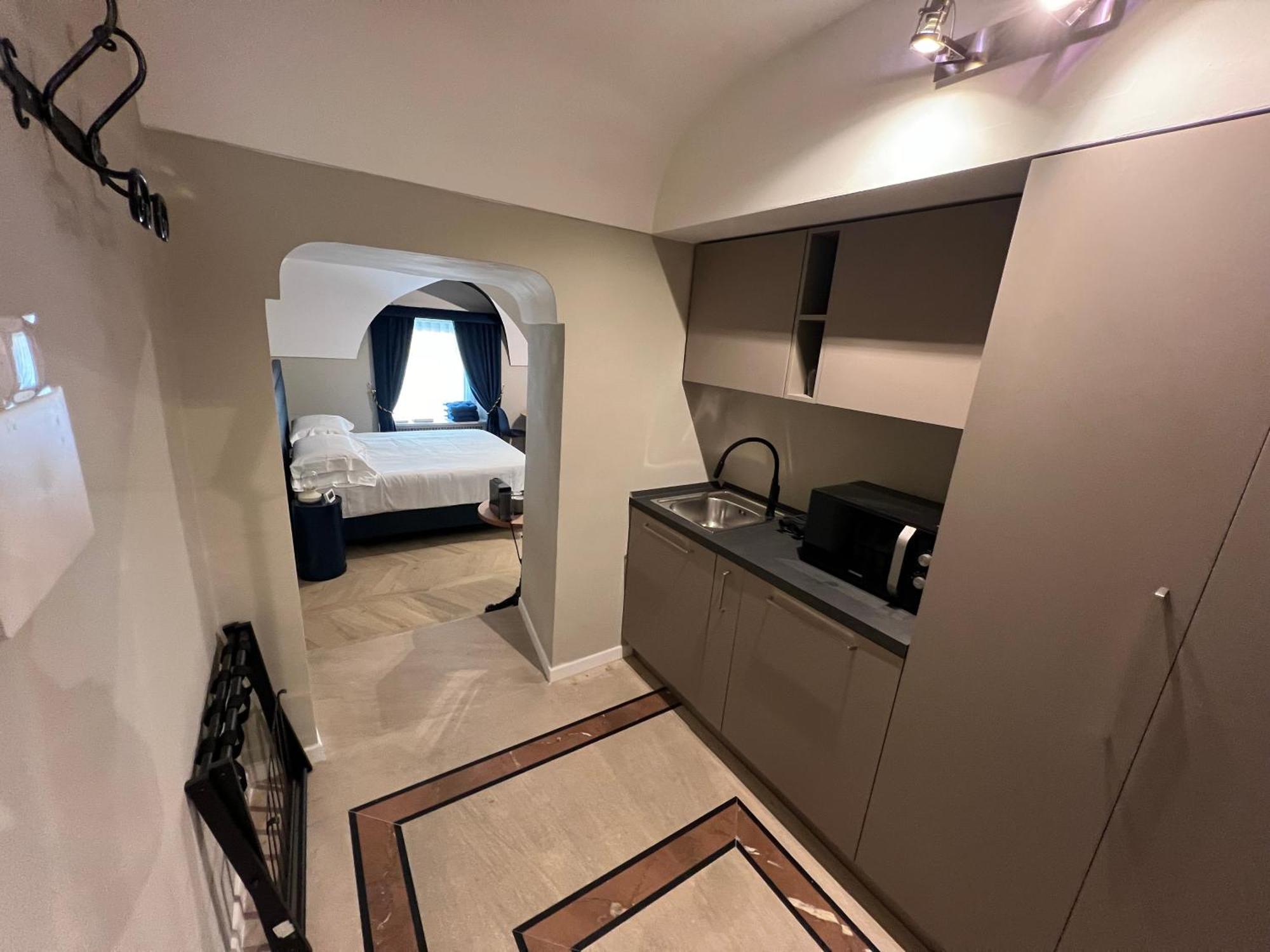 Rome Luxury Blue Suites- Love Luaran gambar