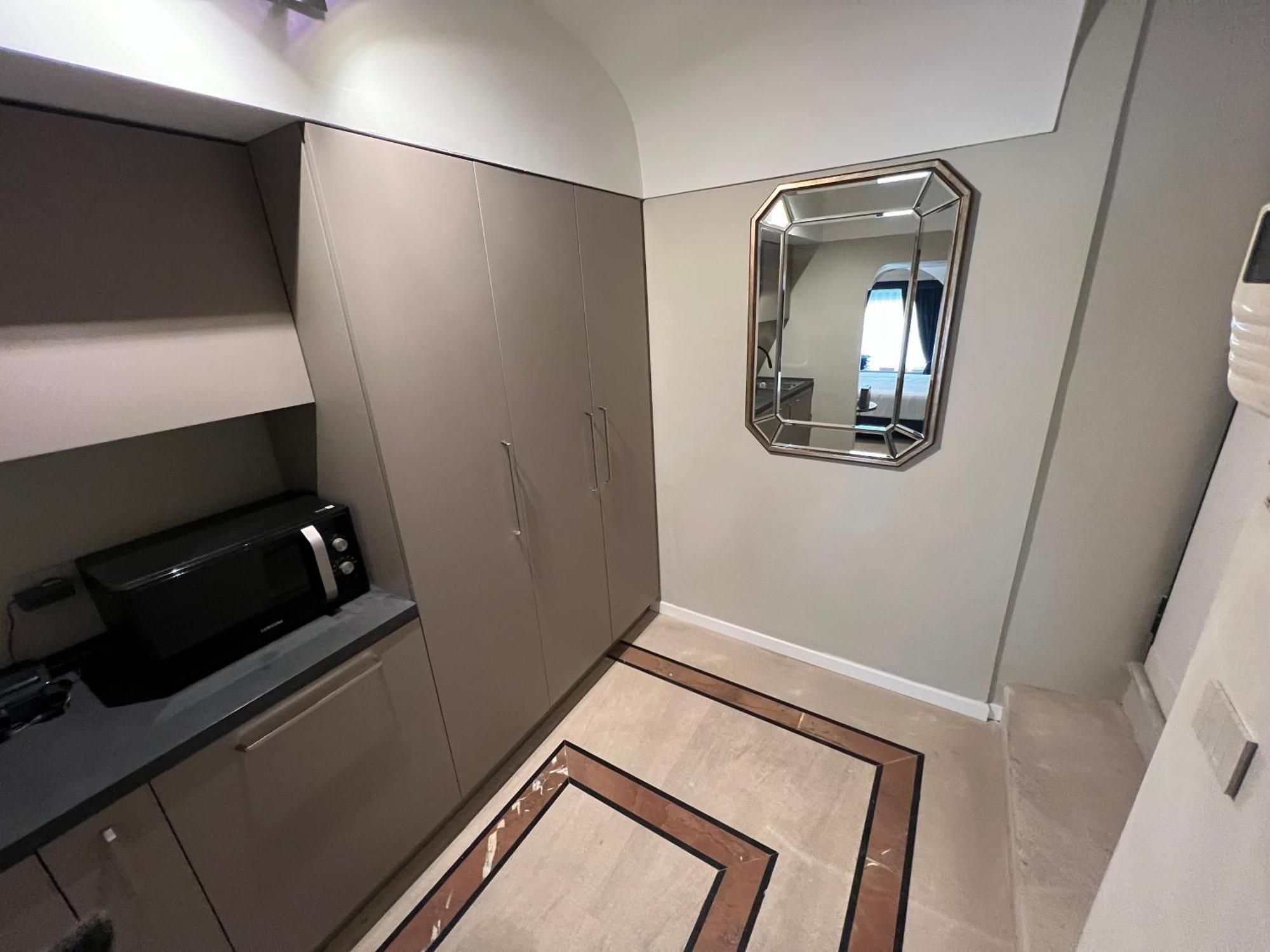 Rome Luxury Blue Suites- Love Luaran gambar